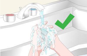 4 Easy Steps to Get Gsoline Smell off Hands