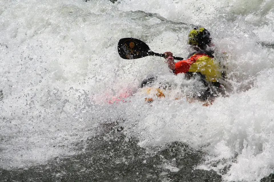 Is It Easier to Kayak Single or Double?