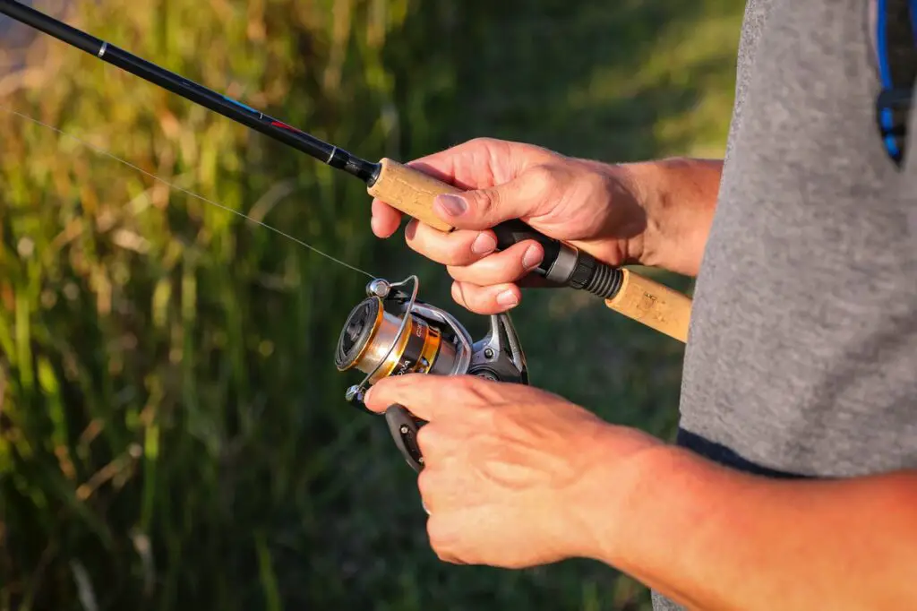 How much line should be on a fishing reel